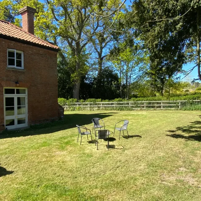 Beautiful 3 bed self-contained wing
